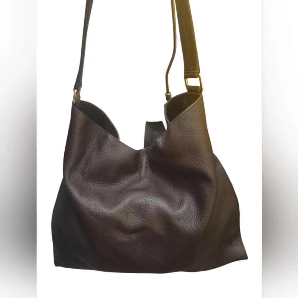 Tote Le Monde The Geneva Tote In Chocolate Brown